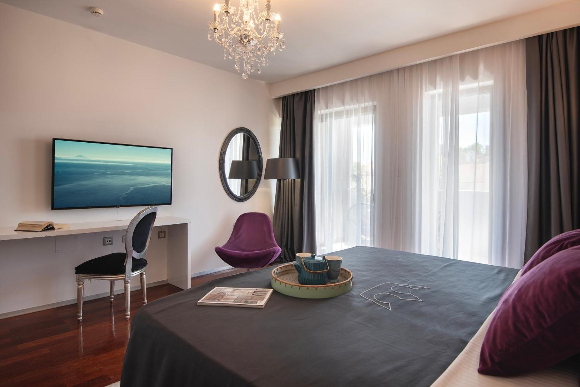 Boutique Hotel Chevalier By Bura Hotels - Adults Only Medulin Exterior foto